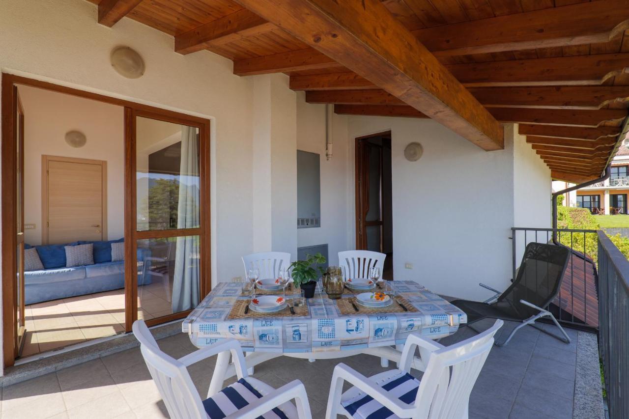 Panoramic'S Loft Apartment Verbania Exterior photo