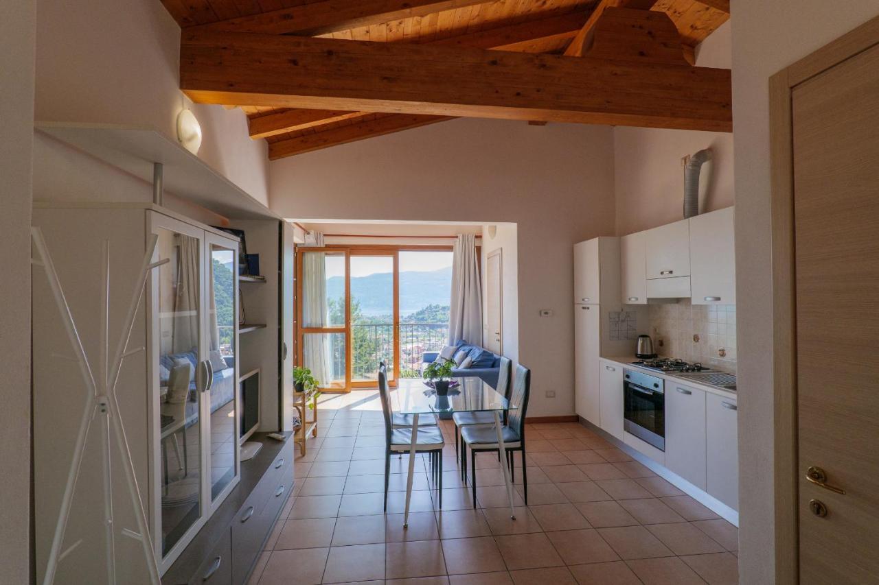 Panoramic'S Loft Apartment Verbania Exterior photo